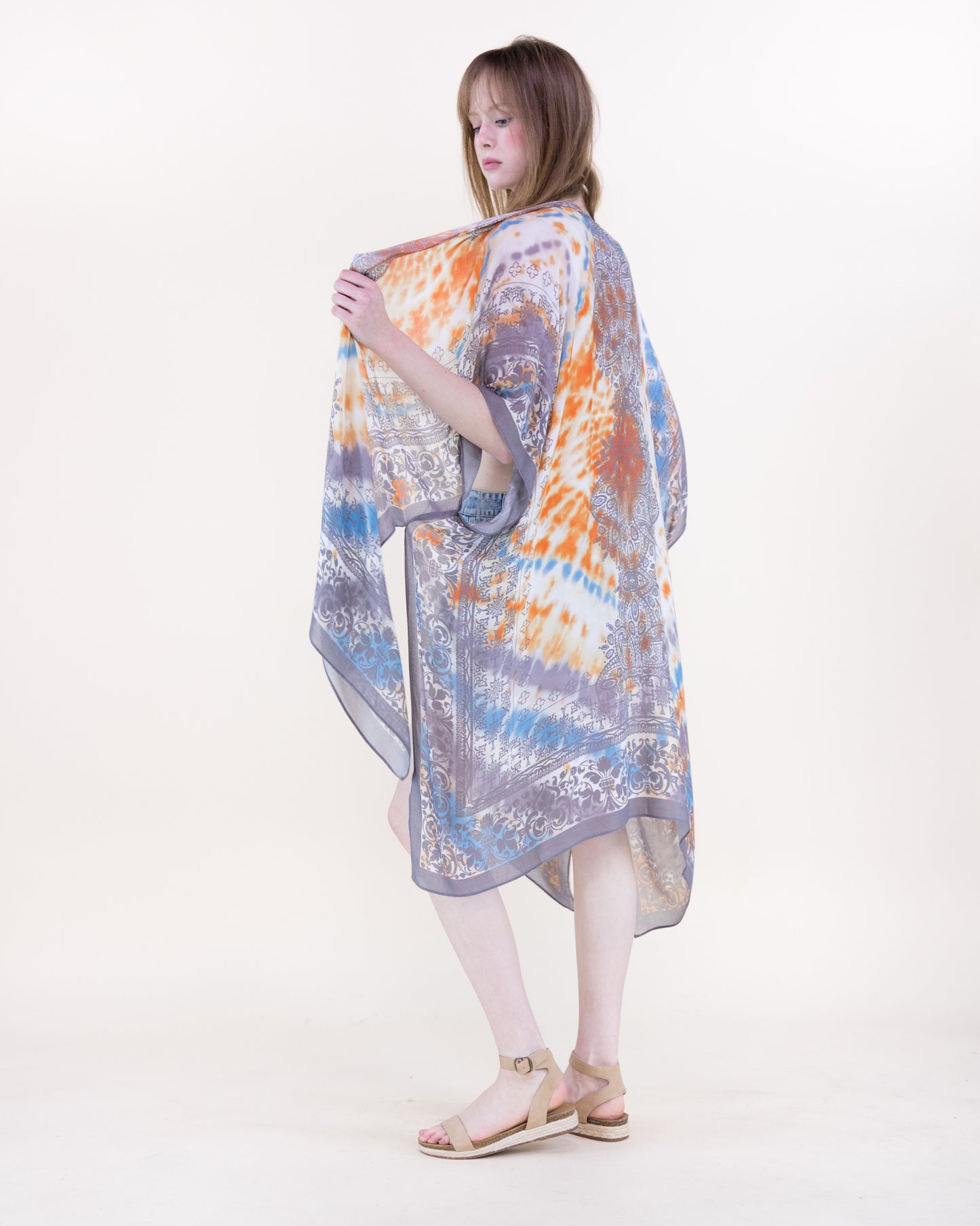 Sunlit Radial Tie Dye Lace Print Kimono
