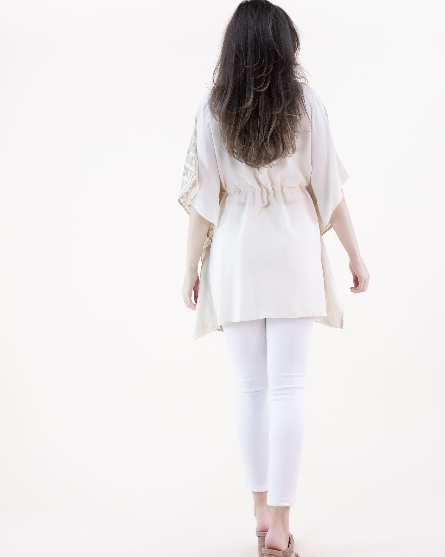 Leaf Embroidered & Tassel Trim Front Tie Kimono
