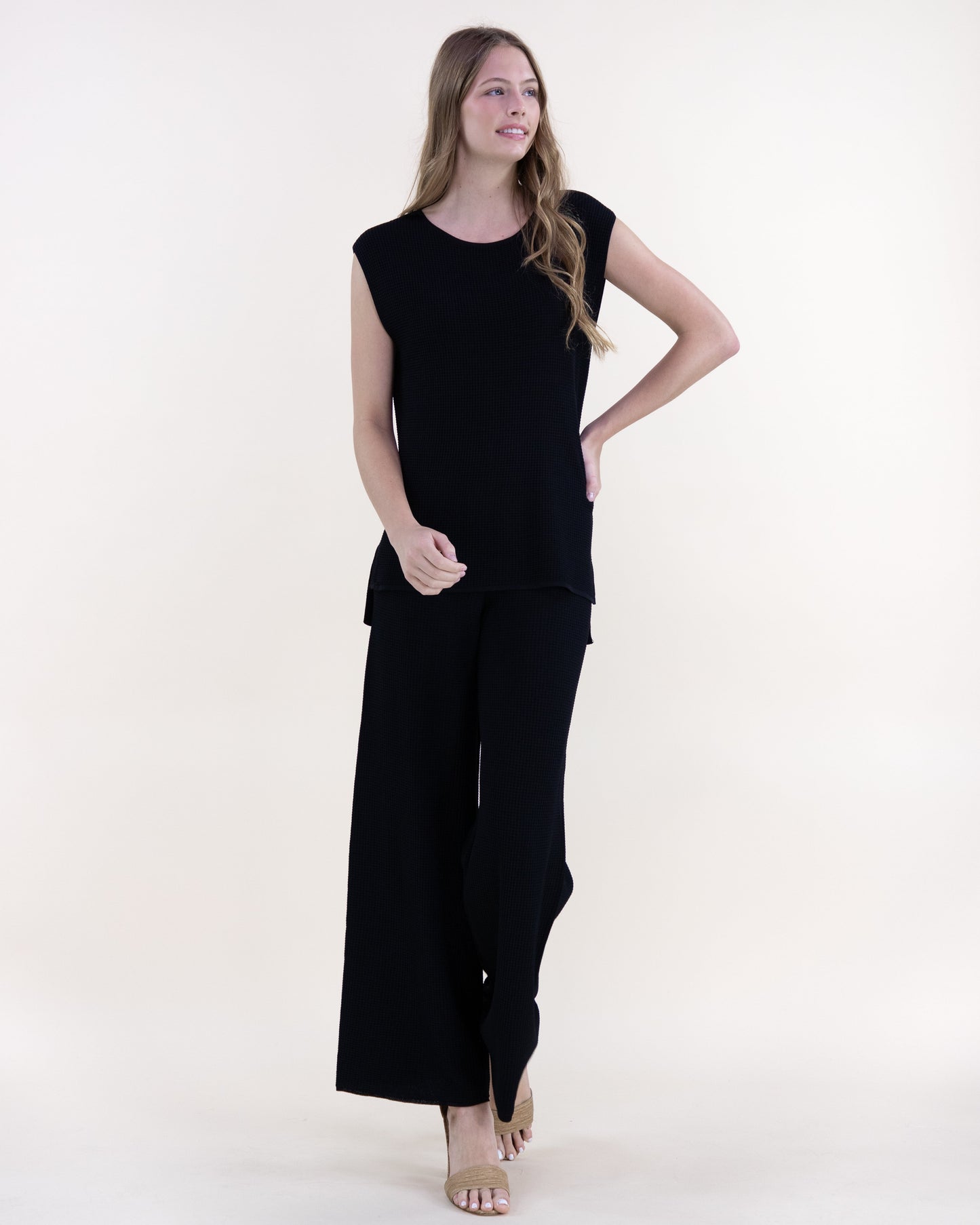 Waffle Stitch Sleeveless Round Neck Knit Top
