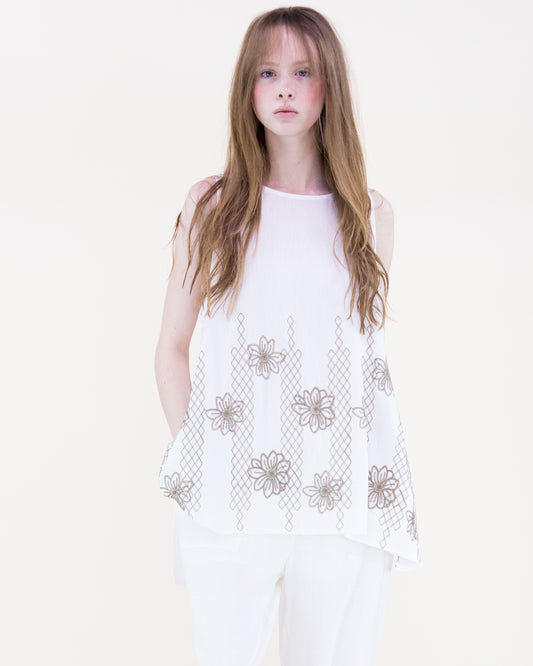 Lattice & Flora Embroidered Hankerchief Hem Top
