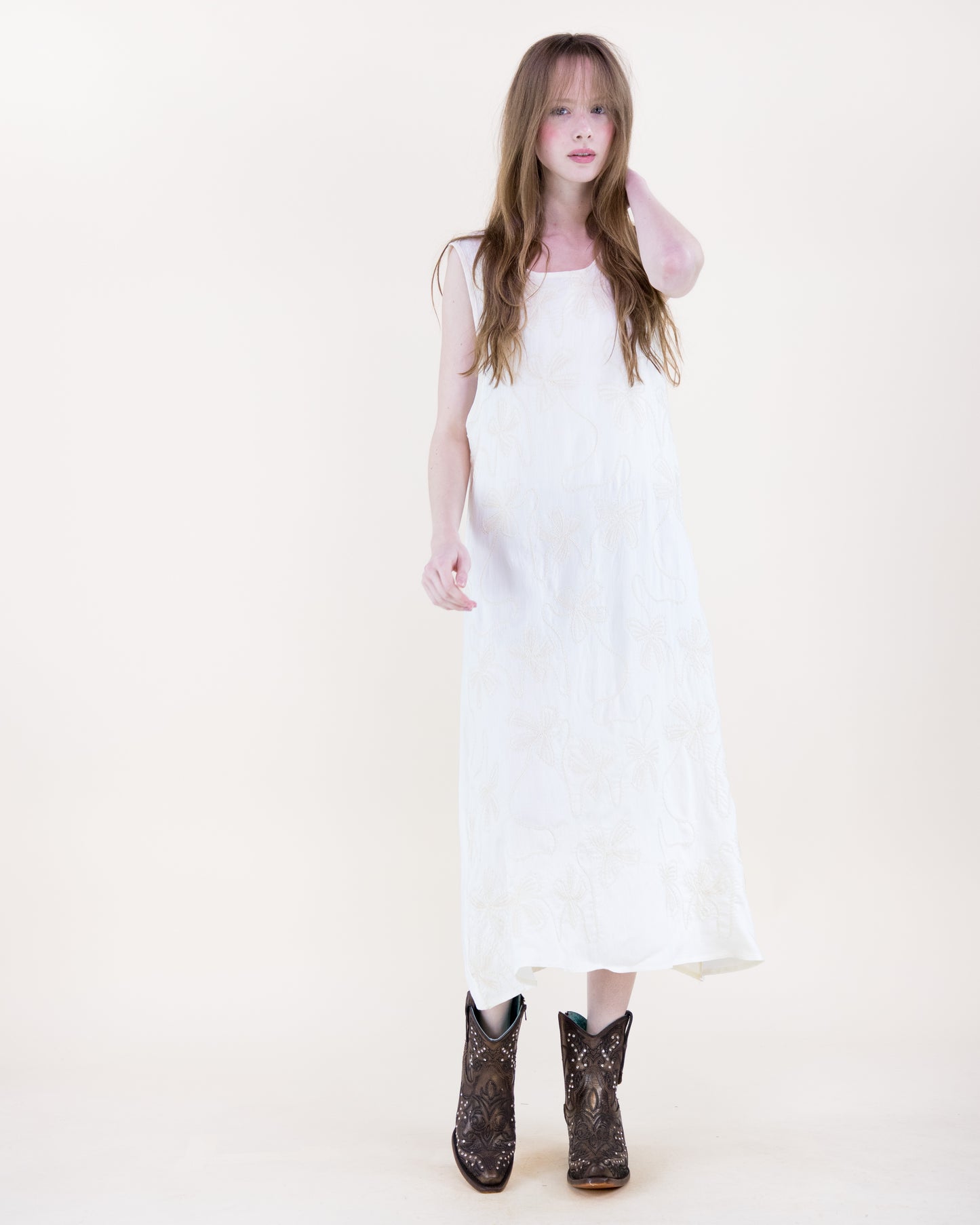 Oxalis Bow Embroidered Sleeveless A-Line Midi Dress