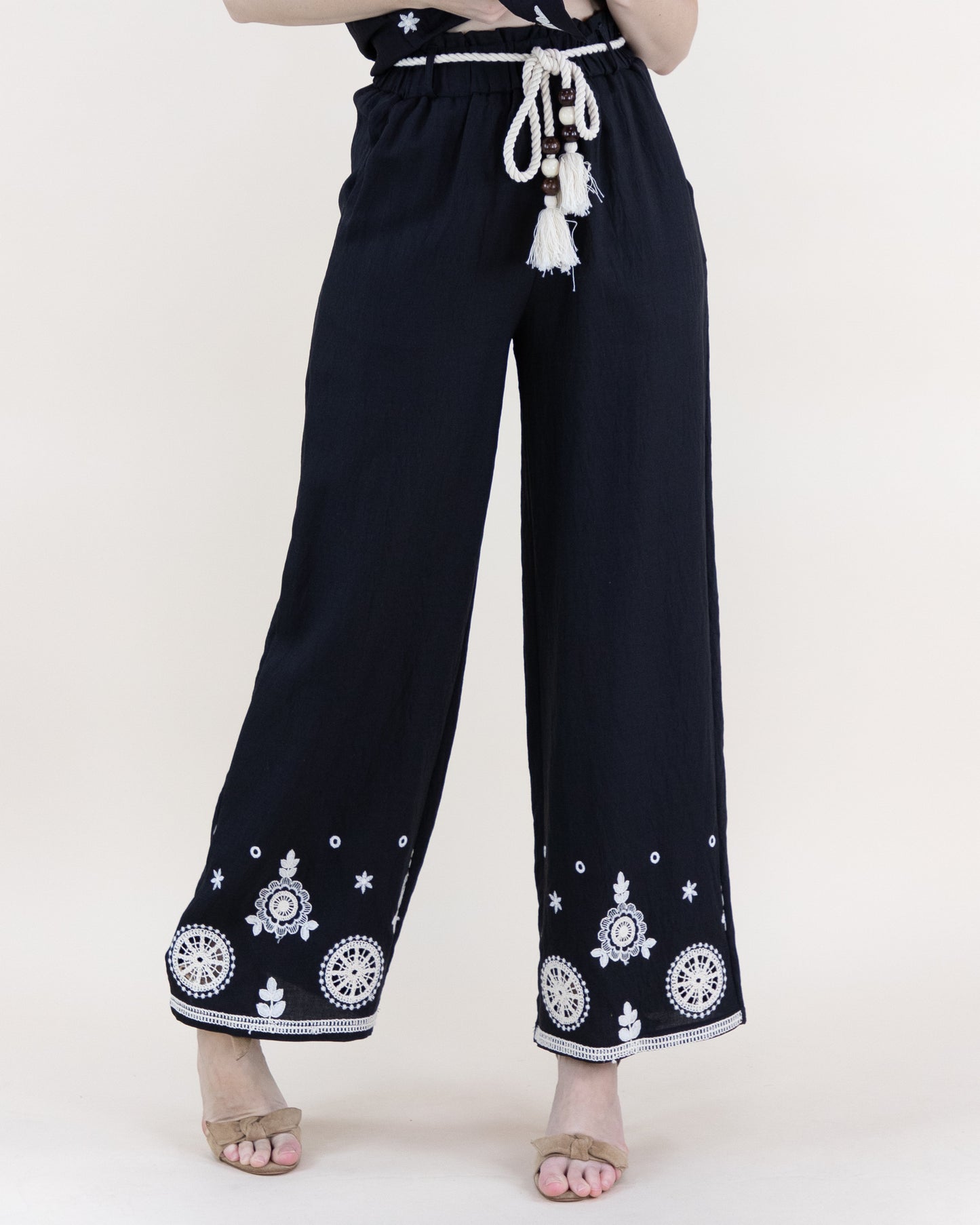 Medallion Embroidered Rope Belt Wide Leg Pants