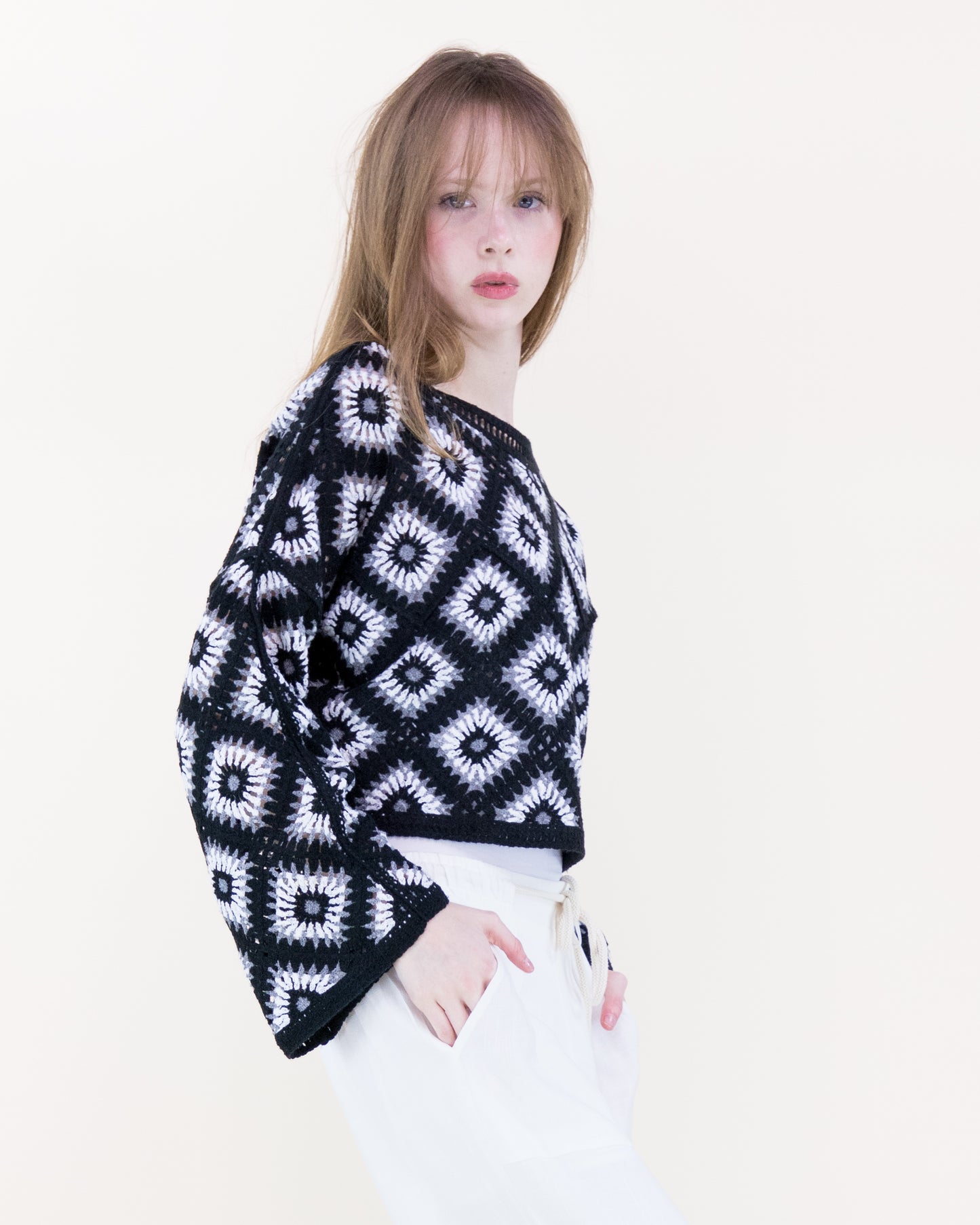 Diamond Crochet Long Sleeve Cropped Summer Sweater