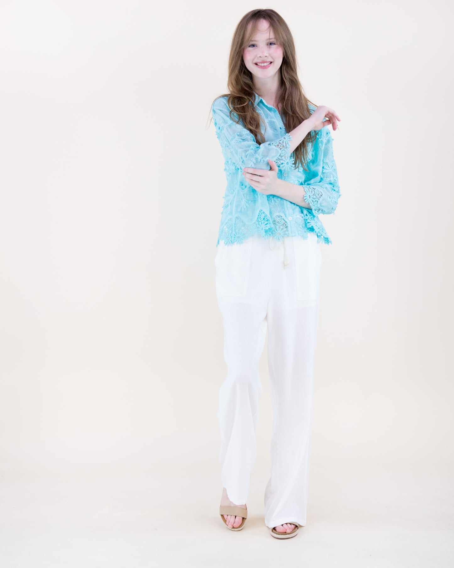 Floral Appliqué Lace-Hem Embroidered Mineral Wash Shirt