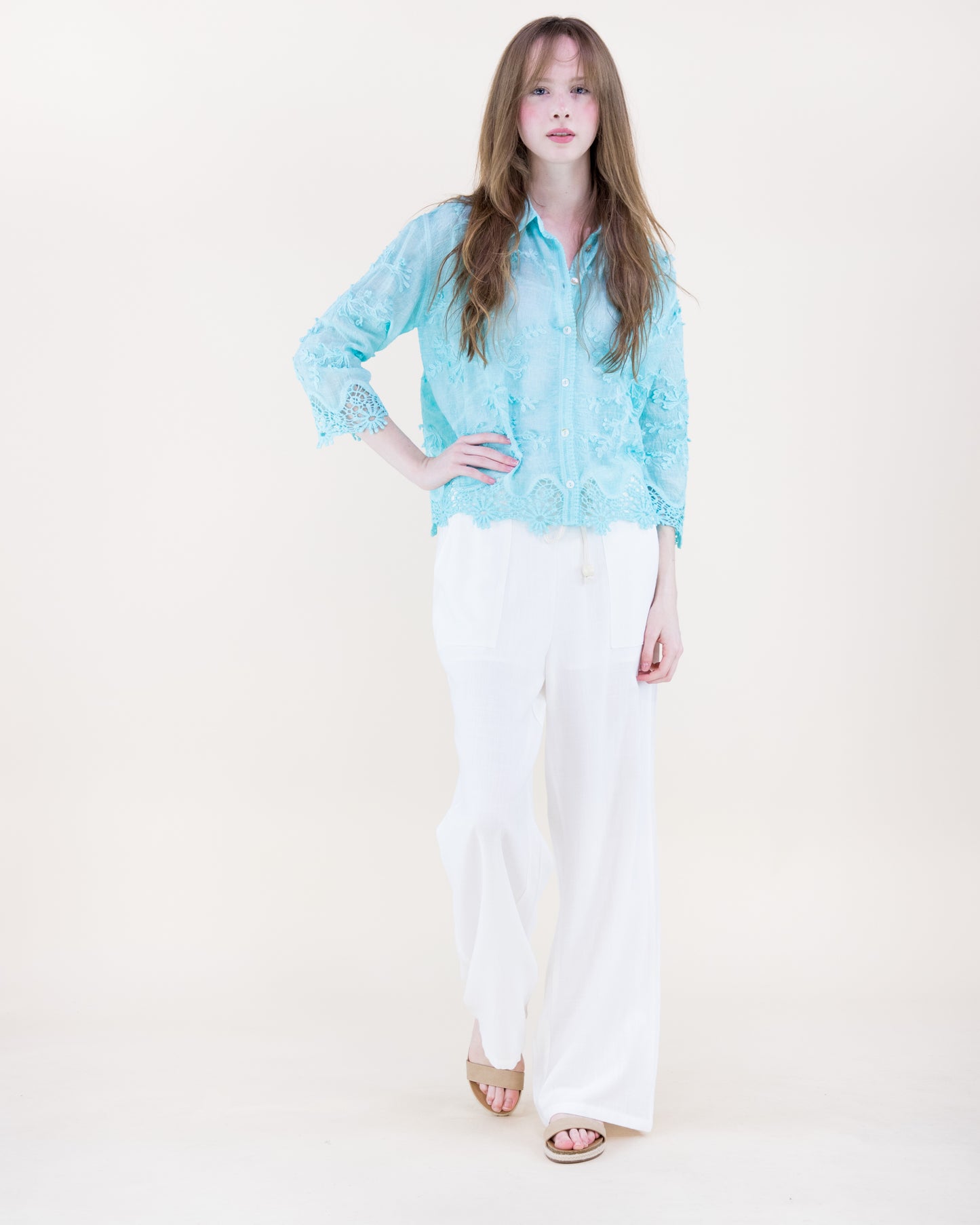 Floral Appliqué Lace-Hem Embroidered Mineral Wash Shirt