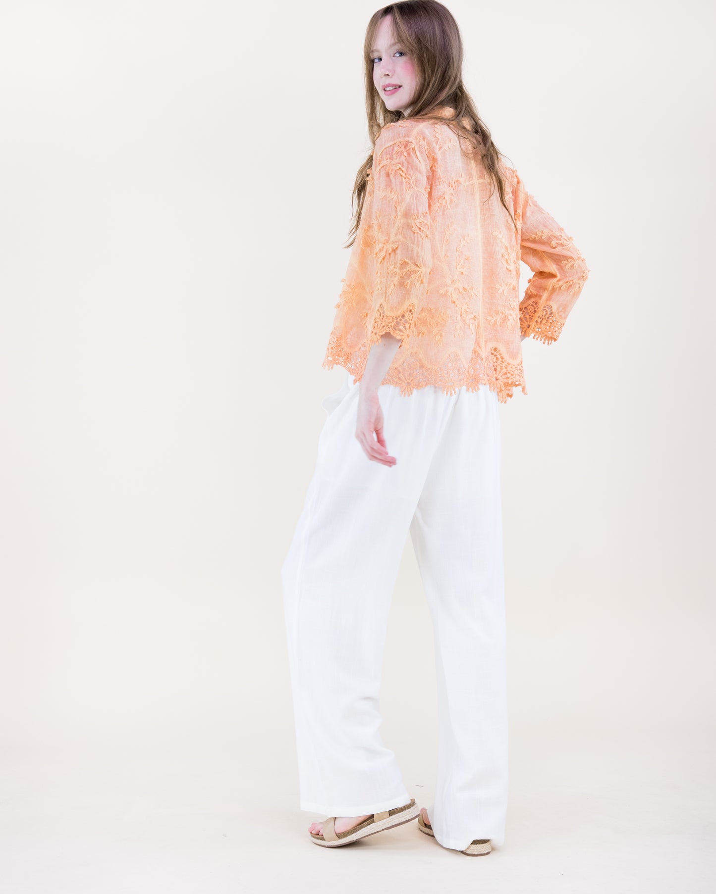 Floral Appliqué Lace-Hem Embroidered Mineral Wash Shirt