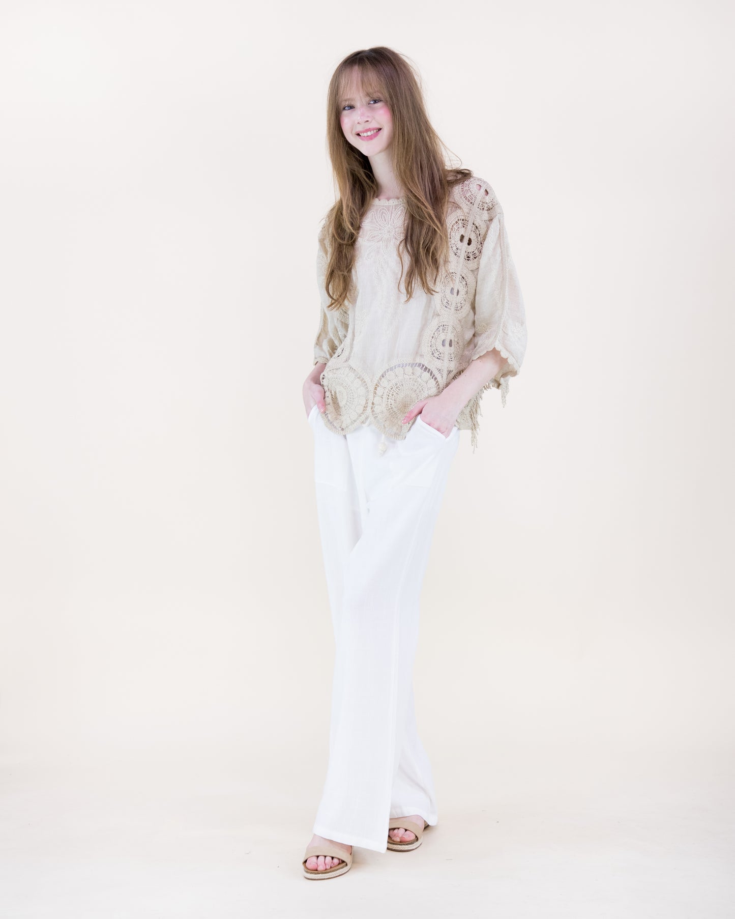 Sun Wash Medallion Panel Fringe Kimono Blouse
