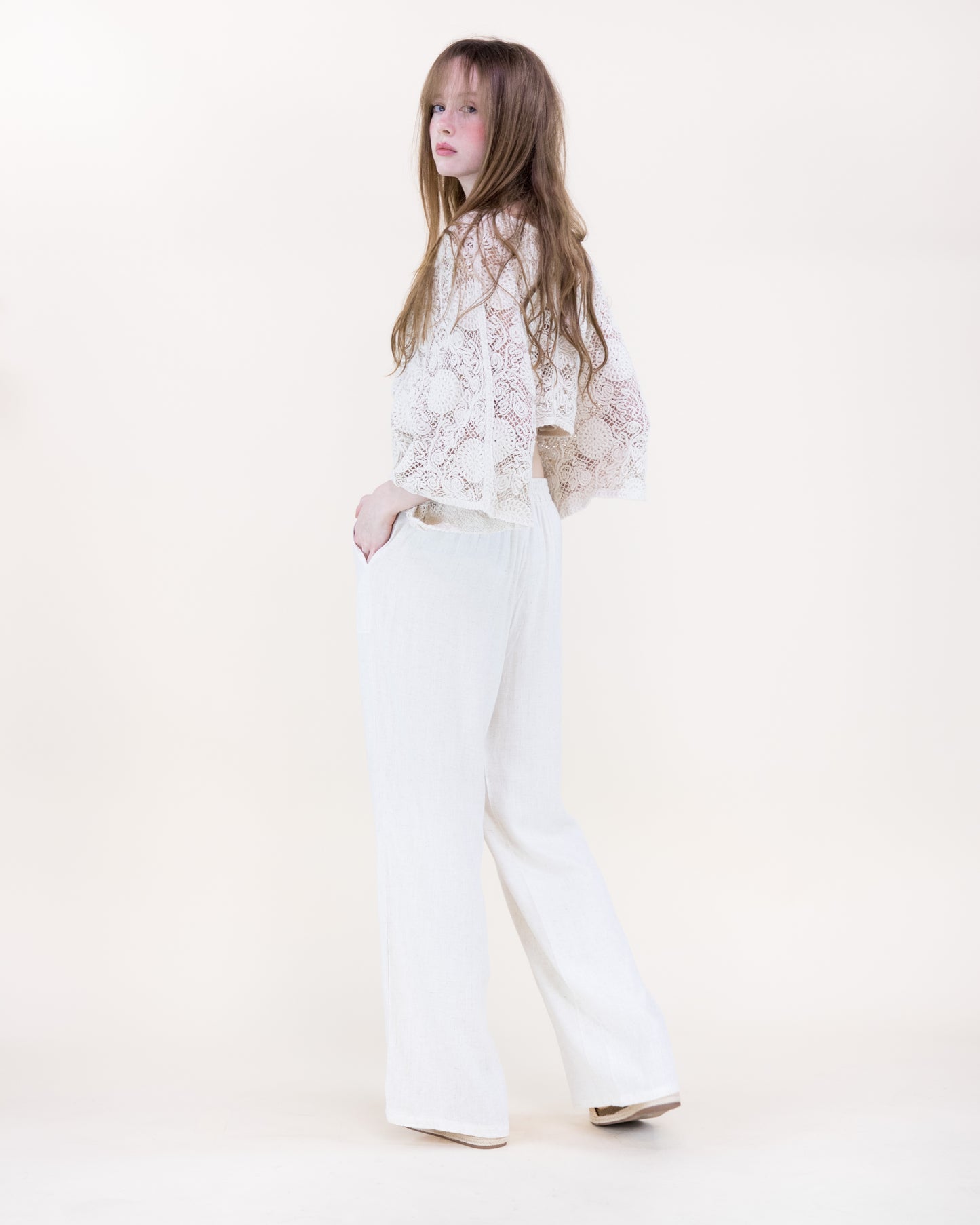 Dandelion Garden Front Tie Kimono Sleeve Crochet Top