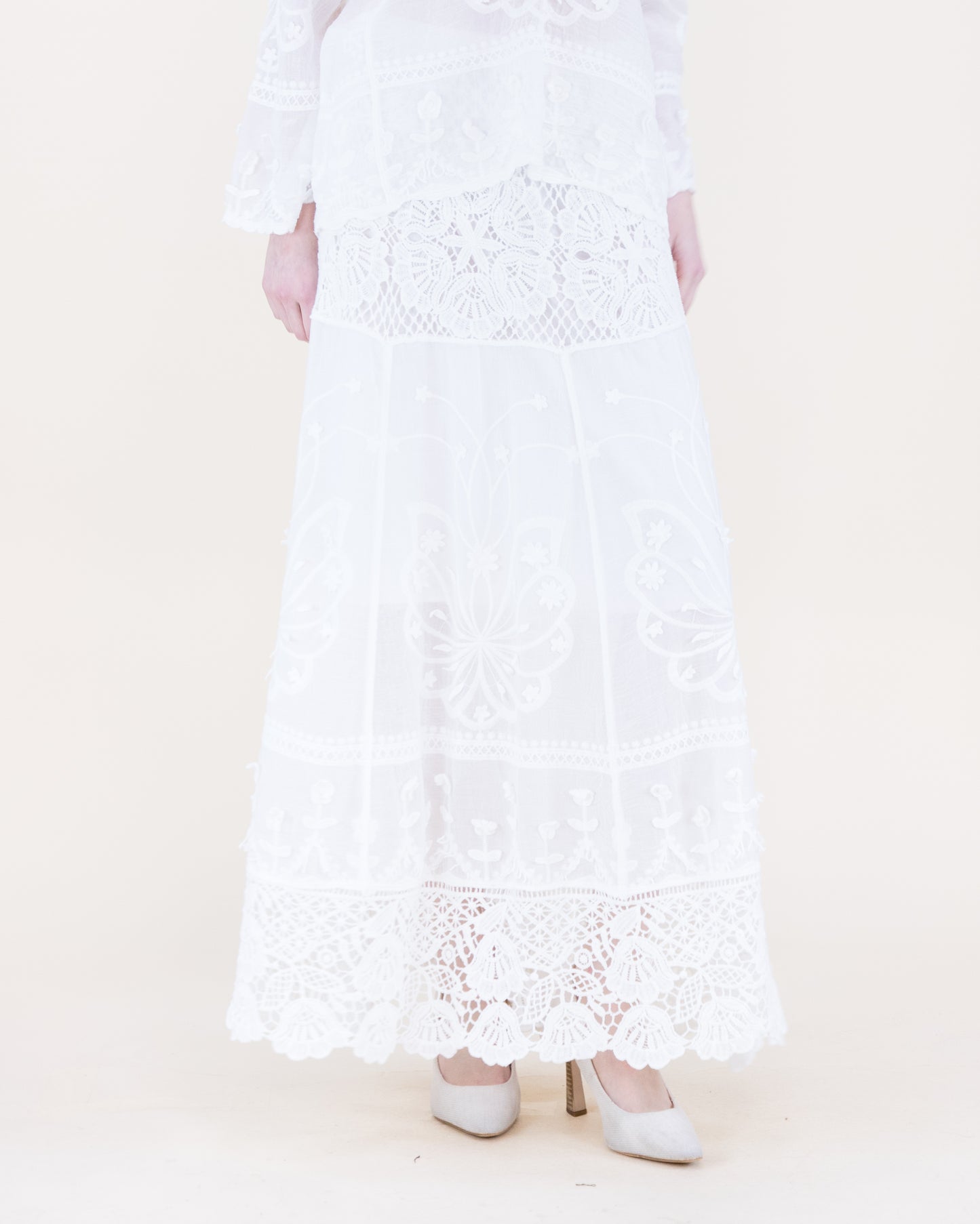 La Fleur Embroidered Lace Boho Maxi Skirt