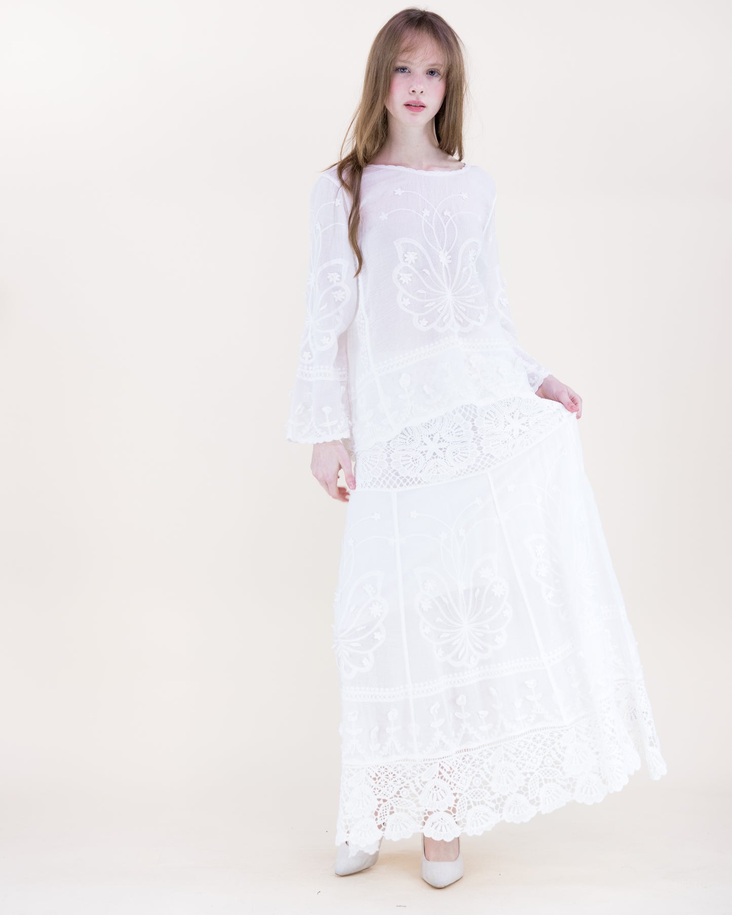 La Fleur Embroidered Scoop Neck Top