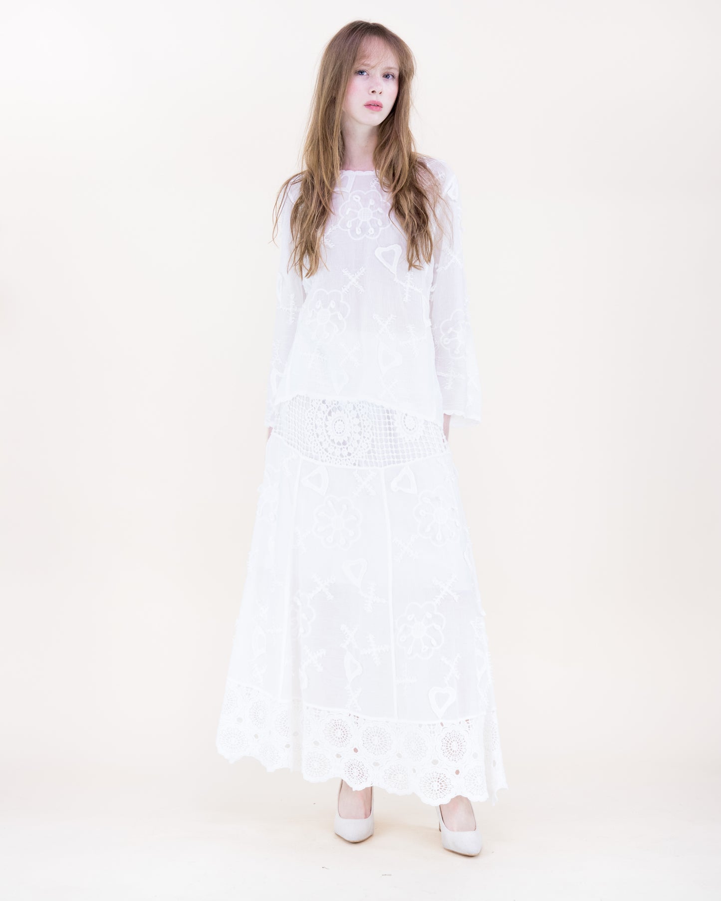 Provence Garden Embroidery Scoop Neck Top