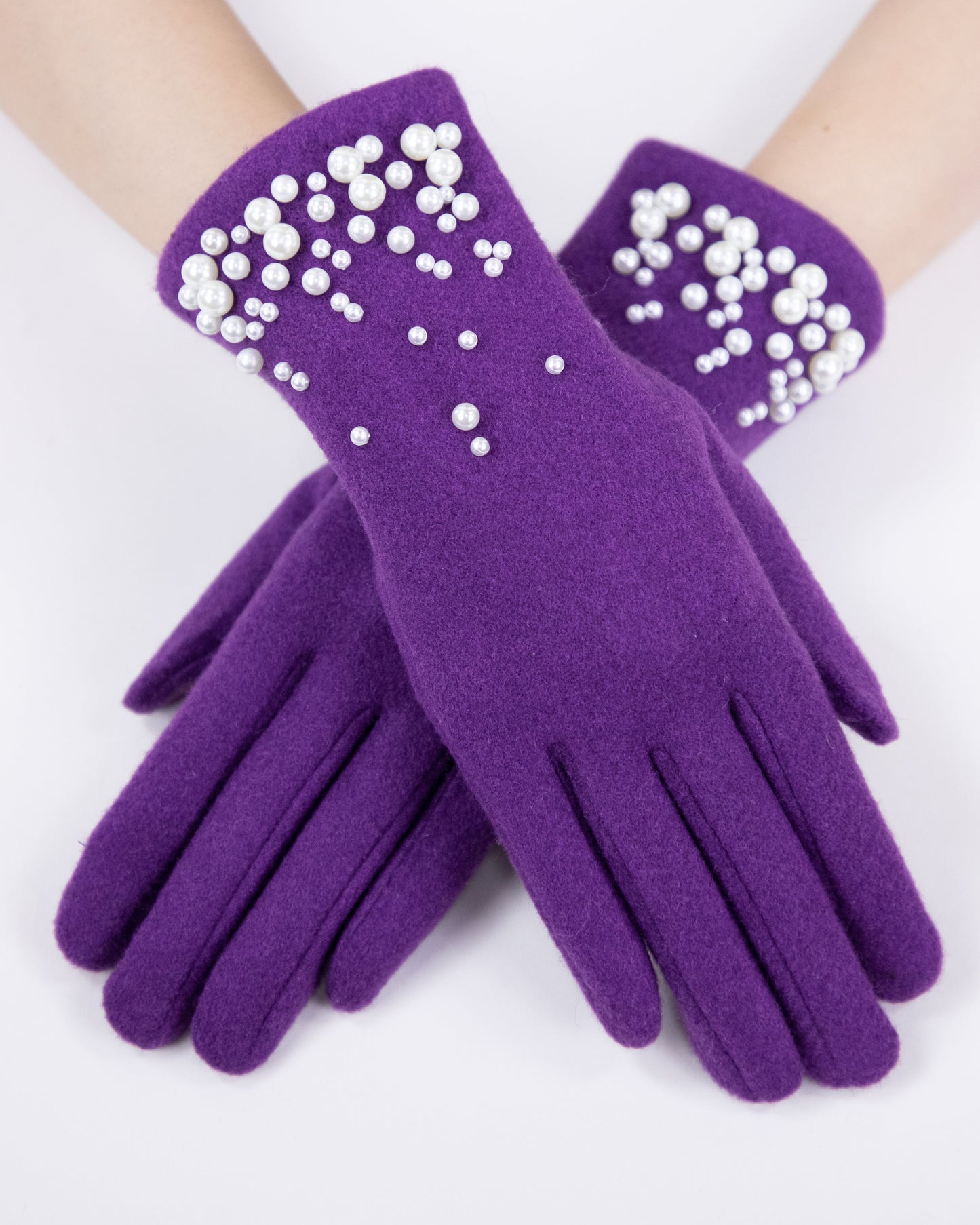 Wool Felted Gloves w/ Pearls  (TS)