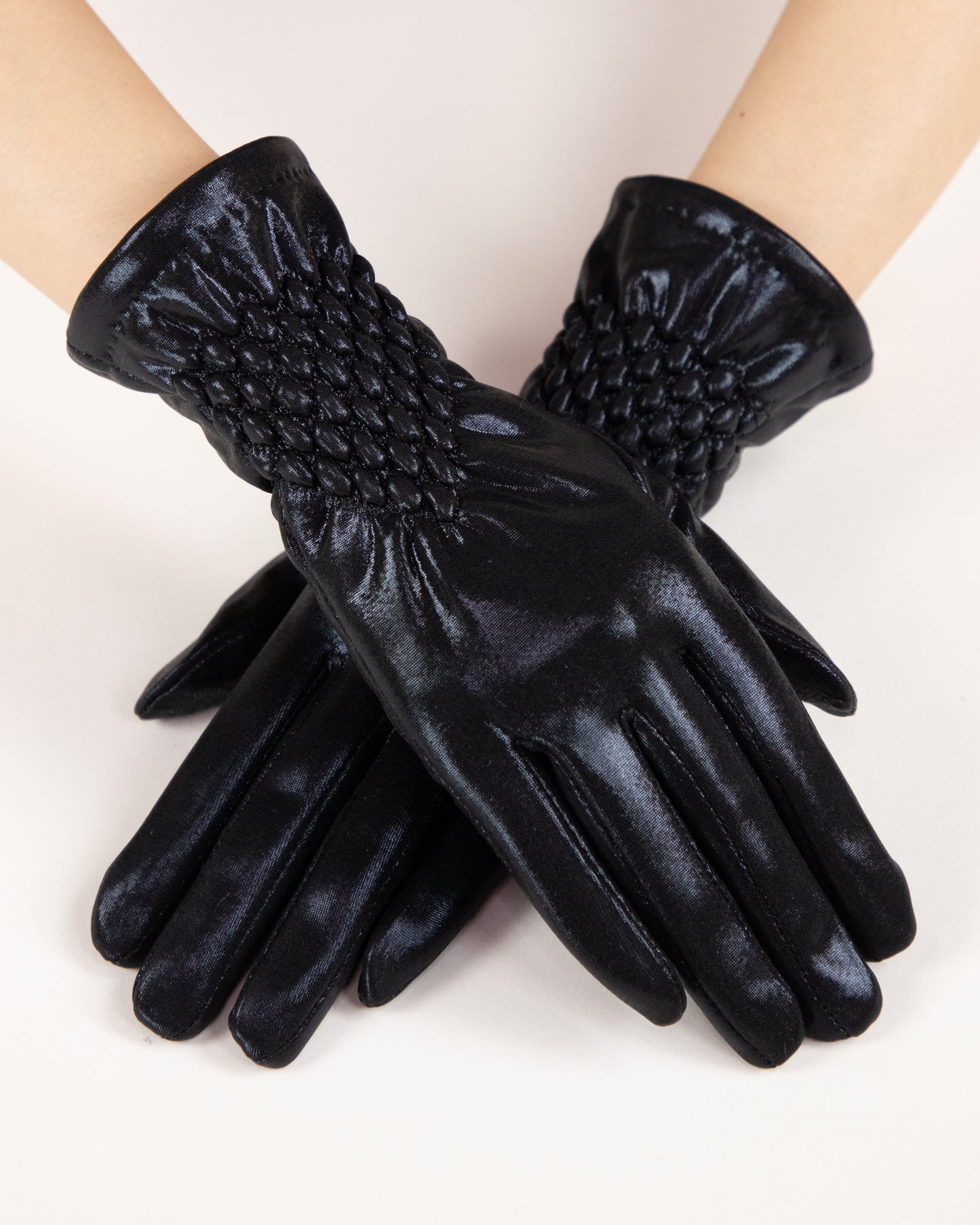 Fancy Luster Smocked Gloves (TS)