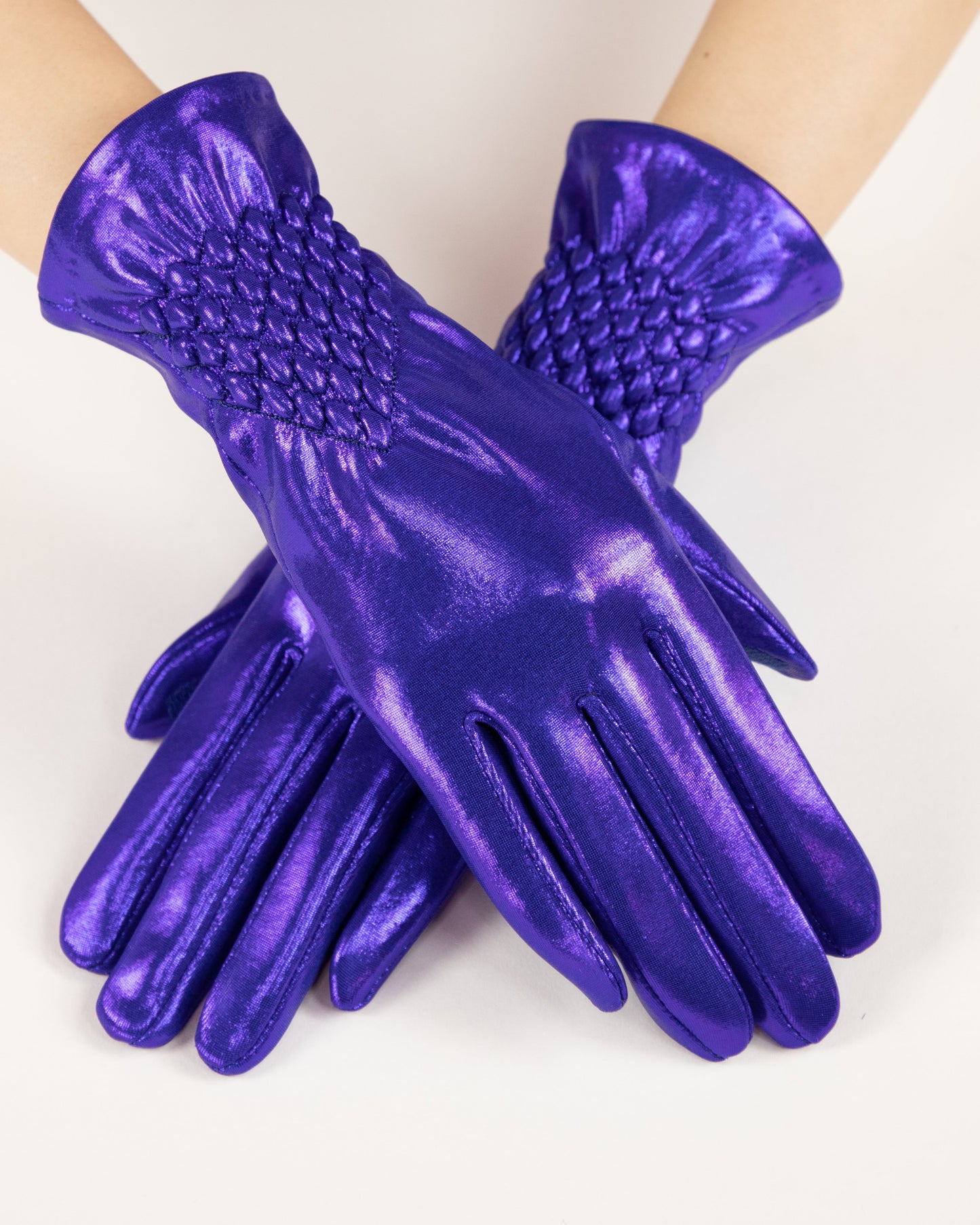 Fancy Luster Smocked Gloves (TS)