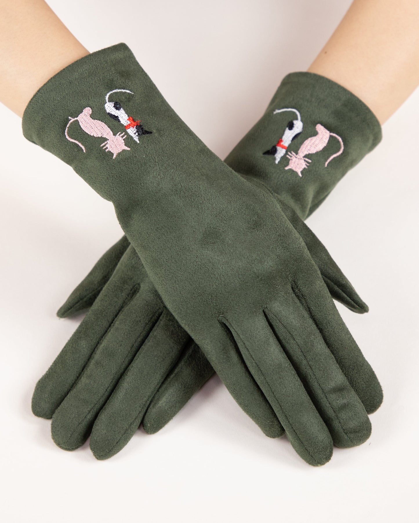 Faux Suede Cat Embroidered Gloves (TS)