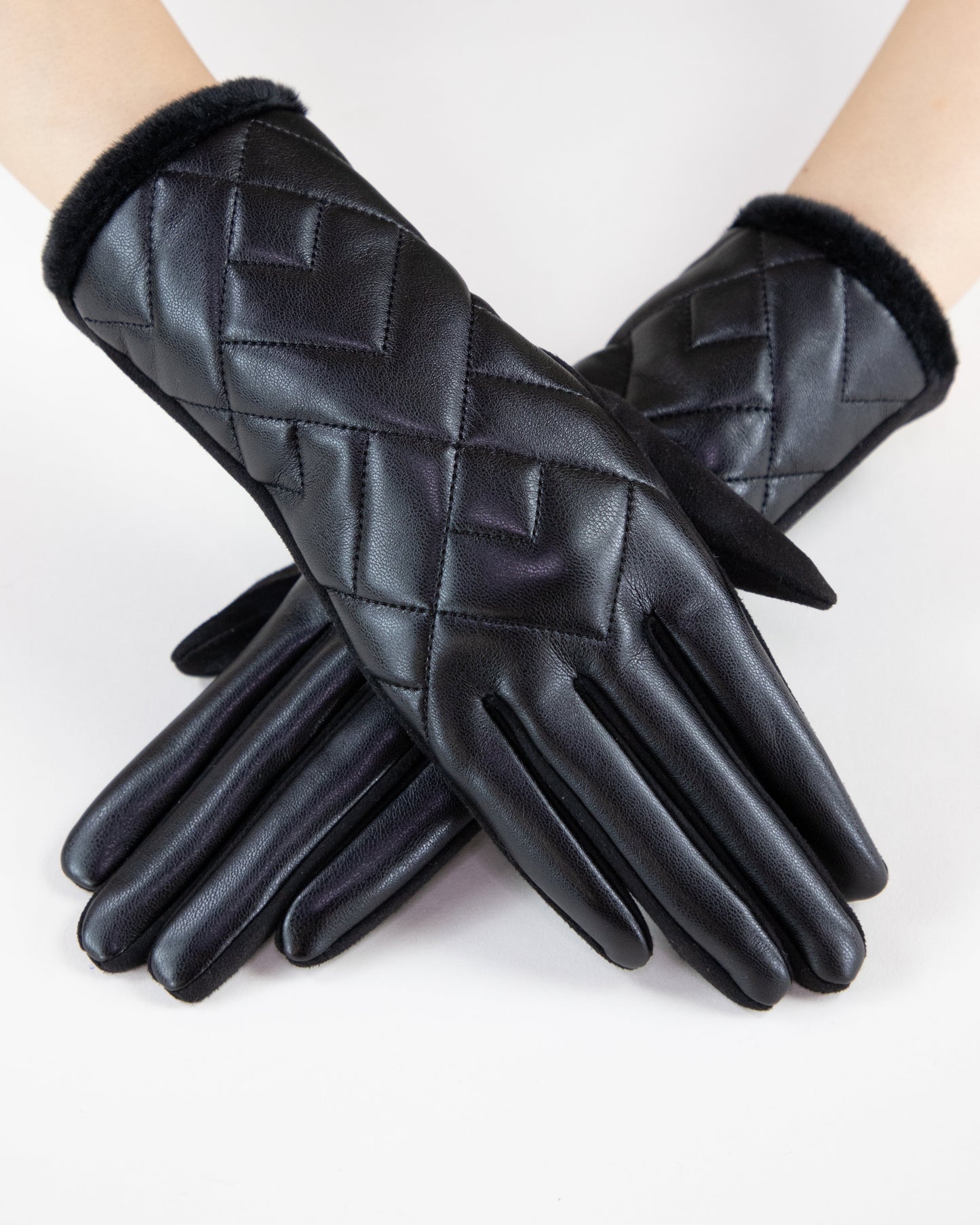 Diamond Quilted Faux Fur Edge Gloves (TS)