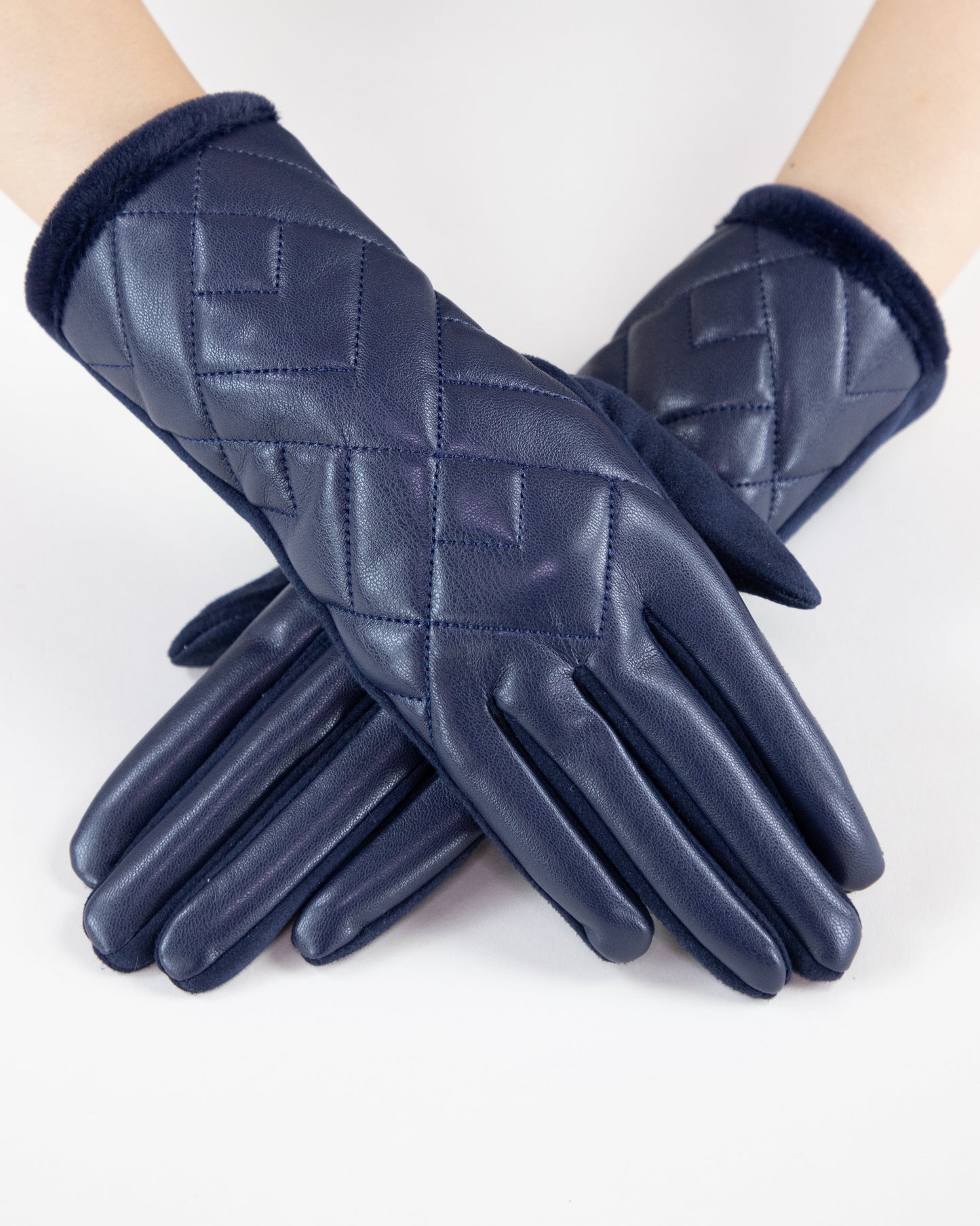 Diamond Quilted Faux Fur Edge Gloves (TS)