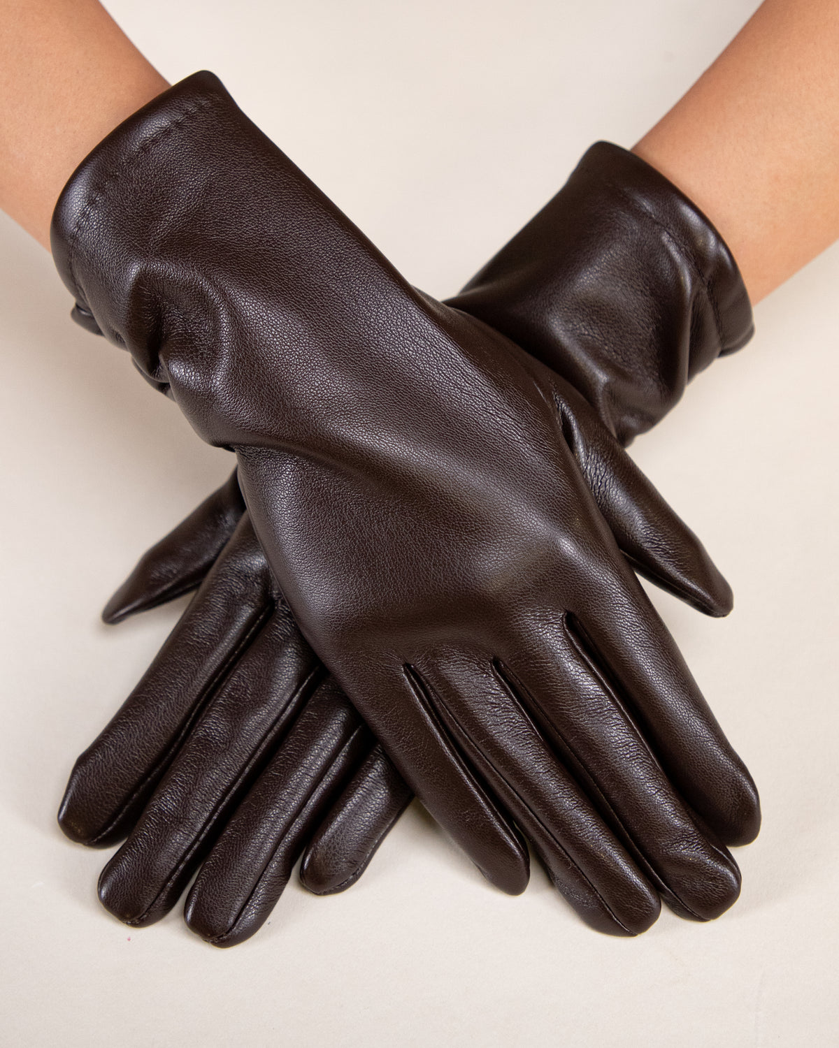 Soho Ruched Cuff Leatherette Gloves (TS)
