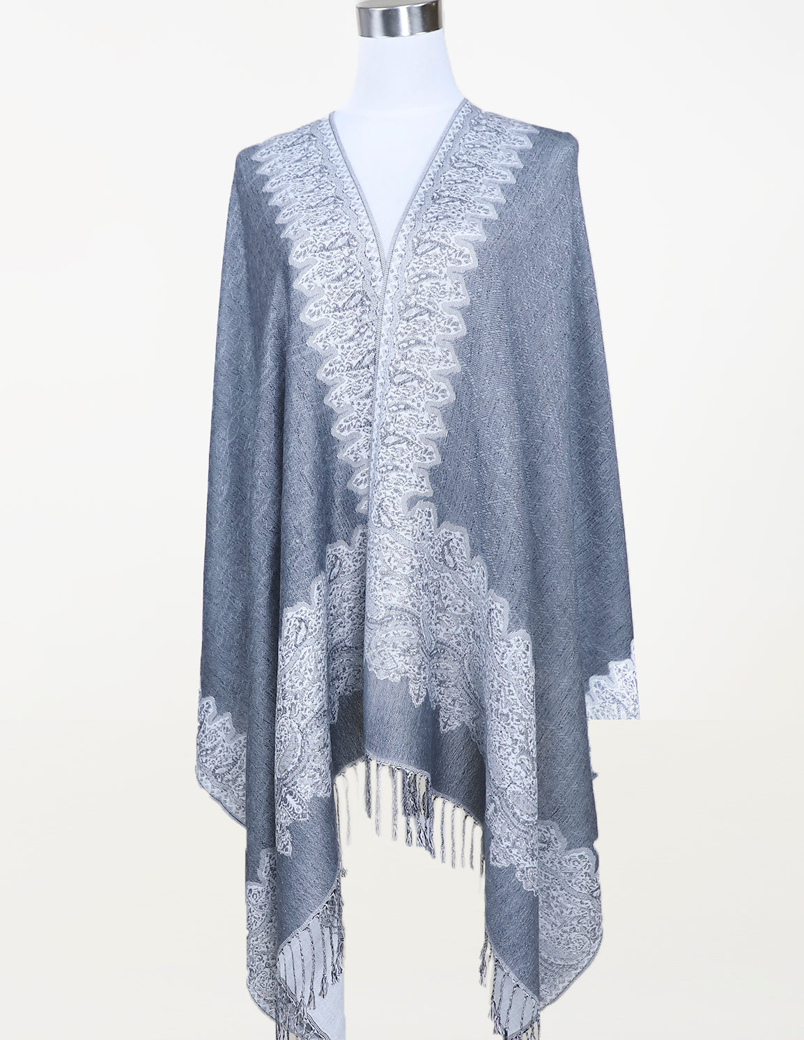 Plasmin Border Cozy Scarf