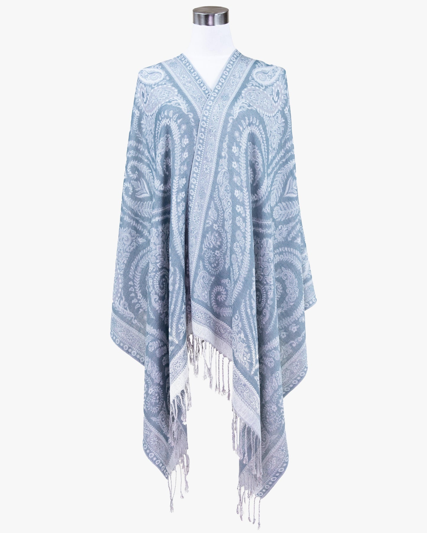 Symmetrical Paisleys on Crest Pashmina