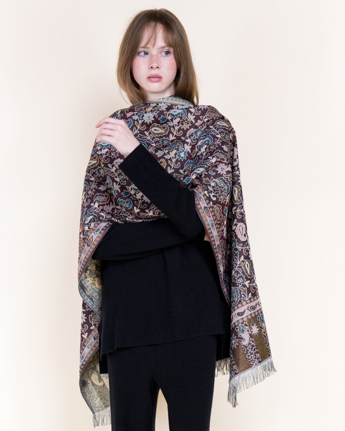 Paisley Vine Tile Premium Pashmina