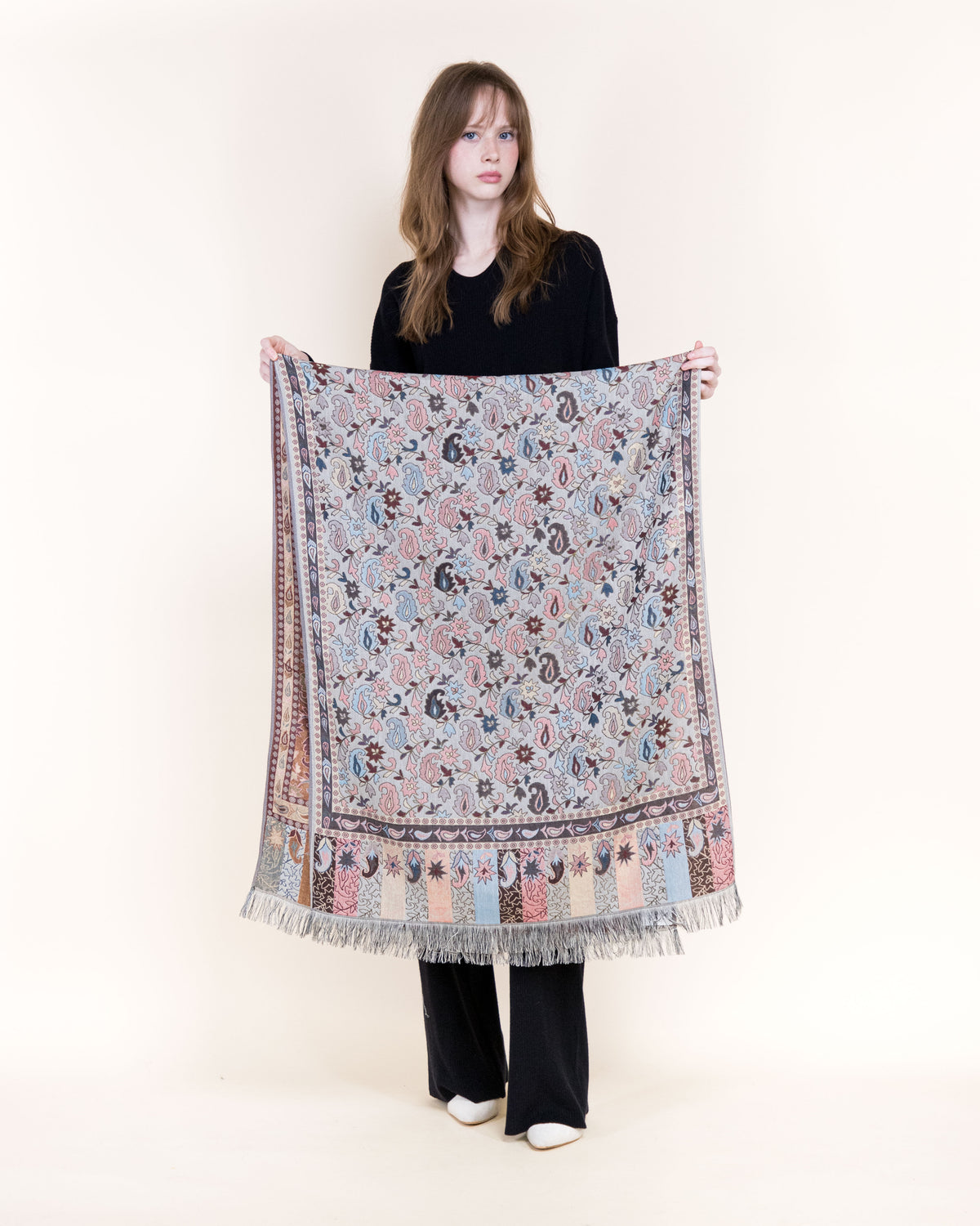 Paisley Vine Tile Premium Pashmina